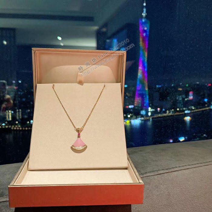 Bvlgari飾品 寶格麗七夕限量款 天然粉石裙子項鏈  zgbq3079